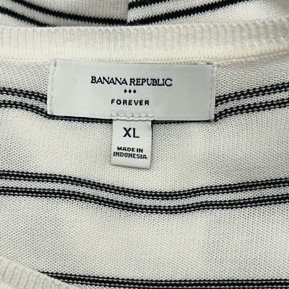 Banana Republic Forever Sweater Striped Size XL Cream Black  Women Crew Neck Top - Picture 5 of 5